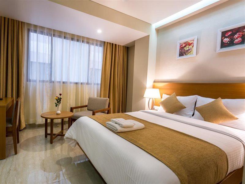 Classic Grande,A Member Of Radisson 임팔 외부 사진