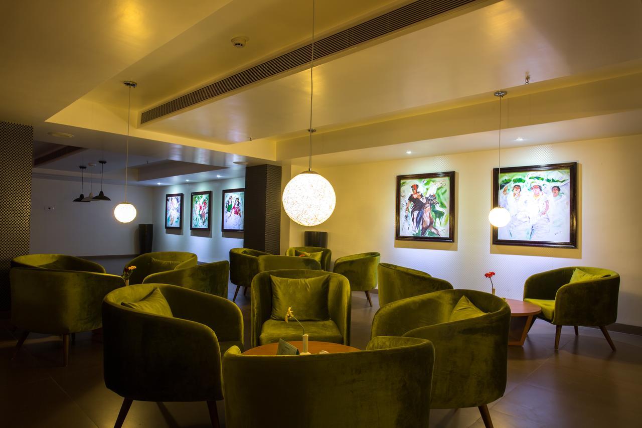 Classic Grande,A Member Of Radisson 임팔 외부 사진